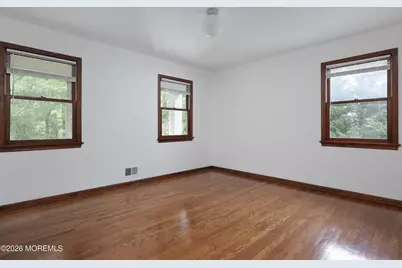 18 Seven Oaks Drive, Holmdel, NJ 07733 - Photo 25