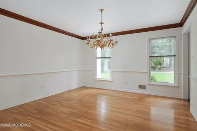 18 Seven Oaks Drive, Holmdel, NJ 07733 - Photo 11