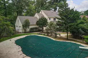 18 Seven Oaks Dr, Holmdel, NJ 07733 - Photo 5