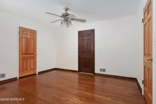 18 Seven Oaks Dr, Holmdel, NJ 07733 - Photo 29