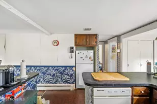 401 Brown St, Brielle, NJ 08730 - Photo 11