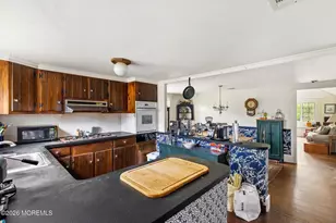 401 Brown St, Brielle, NJ 08730 - Photo 9