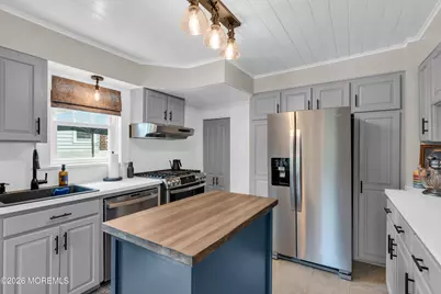 38 Statesir Place, Red Bank, NJ 07701 - Photo 19