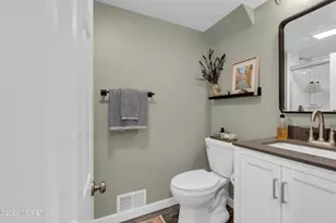 38 Statesir Pl, Red Bank, NJ 07701 - Photo 41