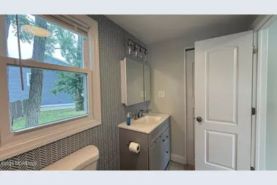 102 Victoria Place, Union Beach, NJ 07735 - Photo 35