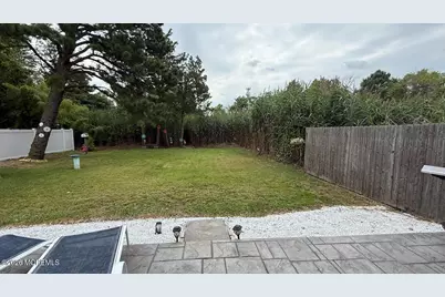 102 Victoria Place, Union Beach, NJ 07735 - Photo 57