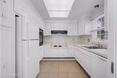 47 Concord Lane #C, Monroe Township, NJ 08831 - Photo 5