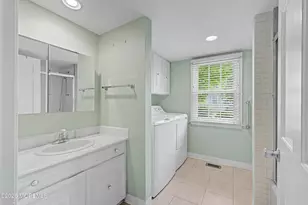 47 Concord Ln, Monroe Township, NJ 08831 - Photo 11