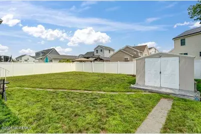 625 Beachwood Avenue, Toms River Township, NJ 08753 - Photo 5