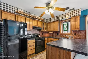 915 Meadowlark Dr, Lanoka Harbor, NJ 08734 - Photo 9