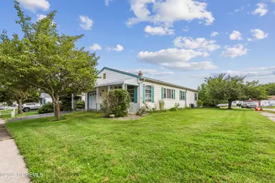 2 Kelowna Court, Toms River Township, NJ 08757 - Photo 29
