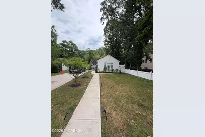 185 Elmwood Road, Oakhurst, NJ 07755 - Photo 3