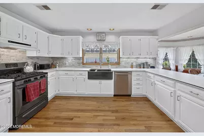 244 Stonehill Road, Freehold, NJ 07728 - Photo 35