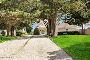 201 Comanche Dr, Oceanport, NJ 07757 - Photo 41