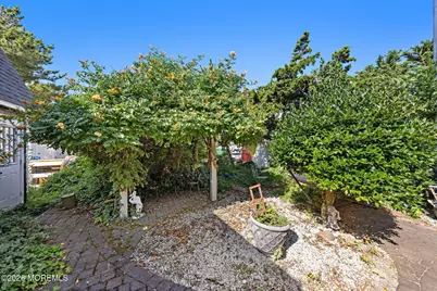 16 N 9th Street, Surf City, NJ 08008 - Photo 3