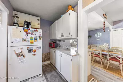 16 N 9th Street, Surf City, NJ 08008 - Photo 45