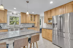 25 Nedshire Dr, Middletown, NJ 07748 - Photo 13