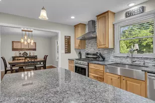 25 Nedshire Dr, Middletown, NJ 07748 - Photo 17