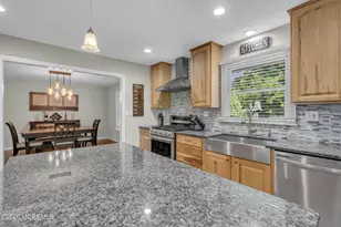25 Nedshire Dr, Middletown, NJ 07748 - Photo 15