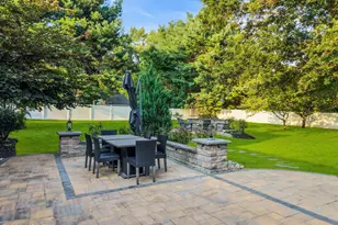 25 Nedshire Dr, Middletown, NJ 07748 - Photo 43