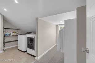 25 Nedshire Dr, Middletown, NJ 07748 - Photo 31