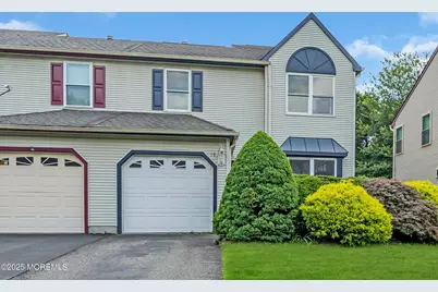 19 Longbrook Lane, Freehold, NJ 07728 - Photo 3