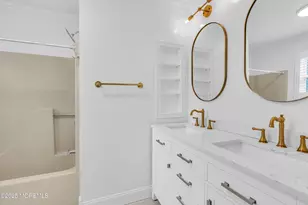 19 Longbrook Ln, Freehold, NJ 07728 - Photo 31