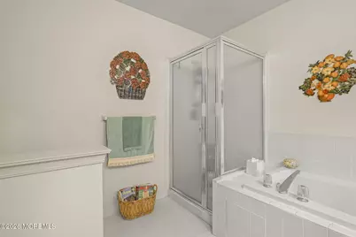 102 Rumford Way, Manalapan Township, NJ 07726 - Photo 21