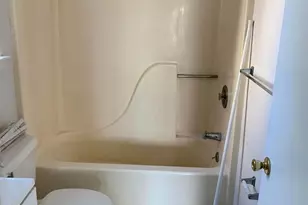 424 Beachway Ave, Keansburg, NJ 07734 - Photo 5