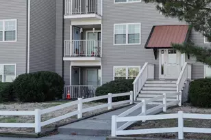 424 Beachway Ave, Keansburg, NJ 07734 - Photo 1