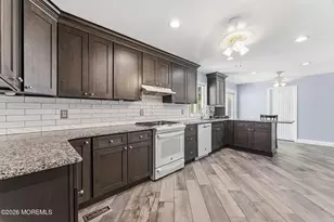 6 Meadowbrook Dr, Howell Township, NJ 07731 - Photo 5