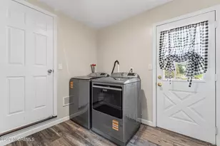 6 Meadowbrook Dr, Howell Township, NJ 07731 - Photo 27
