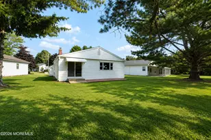 127 Troumaka St, Toms River Township, NJ 08757 - Photo 3