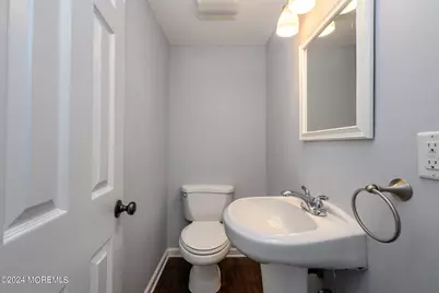 19 Mount Street, Red Bank, NJ 07701 - Photo 5