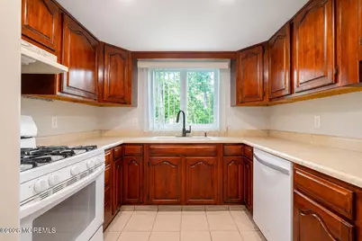 11 Ash Street, Eatontown, NJ 07724 - Photo 31