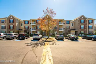539 Sophee Ln, Lakewood, NJ 08701 - Photo 5