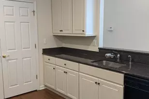 539 Sophee Ln, Lakewood, NJ 08701 - Photo 7