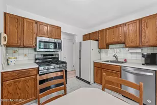 468 Bayberry Ct, Englishtown, NJ 07726 - Photo 7