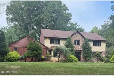 8 Delwood Drive, Holmdel, NJ 07733 - Photo 3