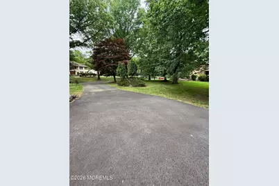 8 Delwood Drive, Holmdel, NJ 07733 - Photo 17