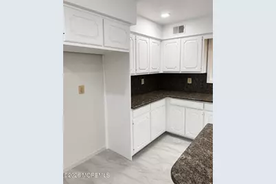 8 Delwood Drive, Holmdel, NJ 07733 - Photo 35