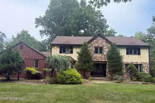 8 Delwood Dr, Holmdel, NJ 07733 - Photo 5