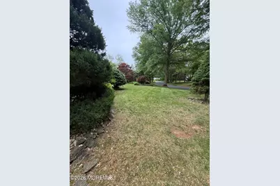 8 Delwood Drive, Holmdel, NJ 07733 - Photo 19