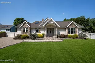 35 Miller Ave, Holmdel, NJ 07733 - Photo 3
