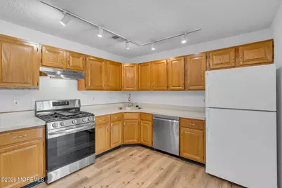 6 Tulip Lane, Freehold, NJ 07728 - Photo 15