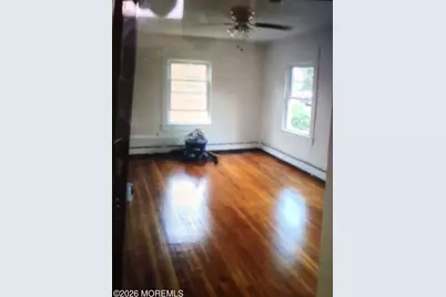 205 Thompson Avenue, Middletown, NJ 07748 - Photo 11