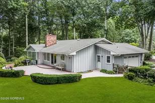10 Woodland Dr, Colts Neck Township, NJ 07722 - Photo 5