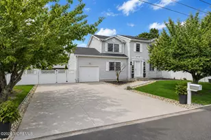 1233 Lawrence Ave, Toms River Township, NJ 08757 - Photo 3
