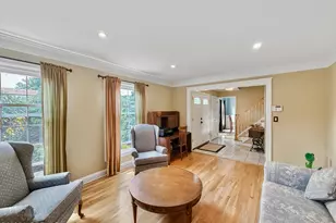 240 Constitution Ave, Toms River Township, NJ 08753 - Photo 5