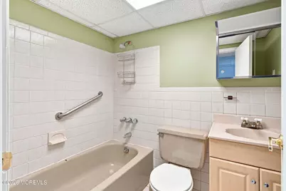 1698 Union Avenue, Hazlet Township, NJ 07730 - Photo 19
